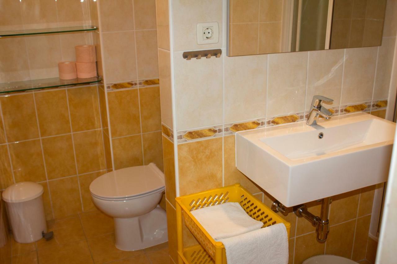 Apartments Klaric Makarska Ngoại thất bức ảnh